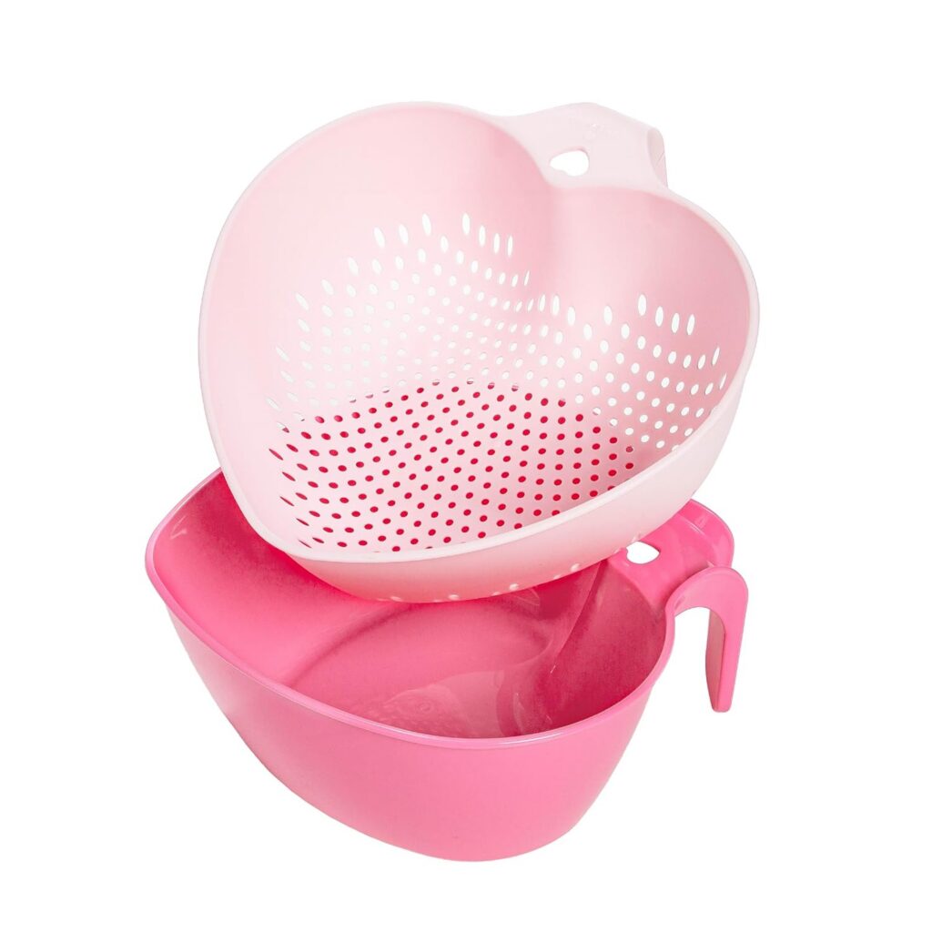 Paris Hilton pink heart shaped bowl and colander nesting kitchen set
